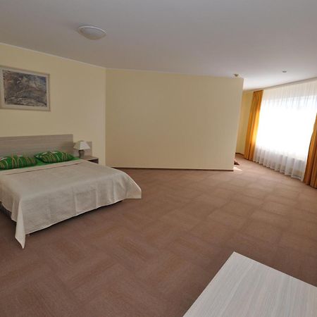 Motel Paradise VNO Exterior photo